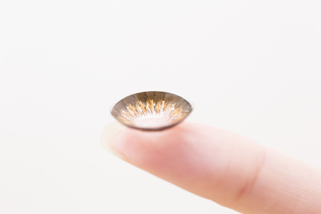 初心者には「ワンデー」タイプのカラコンがおすすめ│はじめてのコンタクトレンズ.com